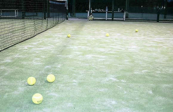 requisitos pistas padel.jpg