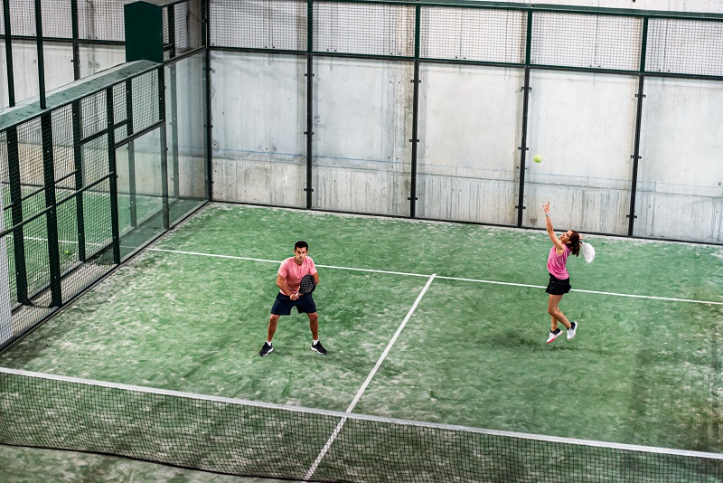 como elegir pareja padel.jpg